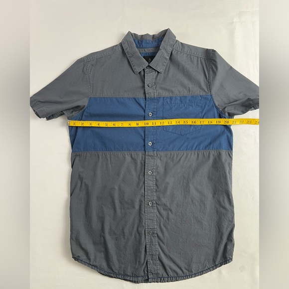 Prana Short Sleeve Cotton Button Down - Picture 6 of 10